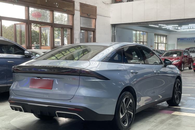 Used Geely Galaxy L6 2025 EM-i 140km Starship Edition
