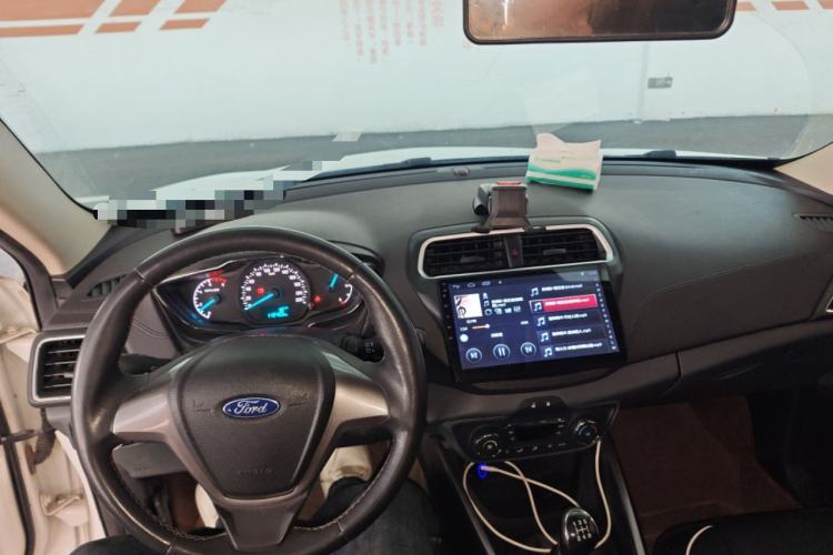 Used Ford Escort 2015 1.5L Manual Fashion Edition