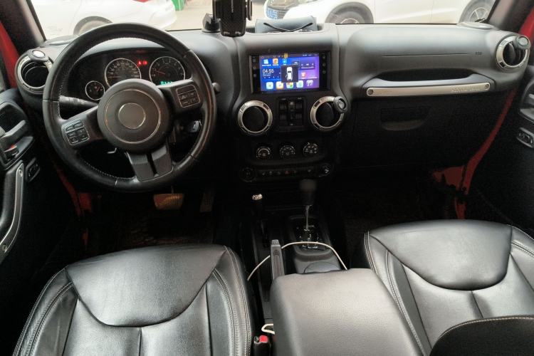 Used Jeep Wrangler 2017 3.6L Rubicon Four-Door Comfort Edition
