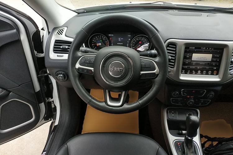 Used Jeep Compass 2017 200T Automatic Family Edition