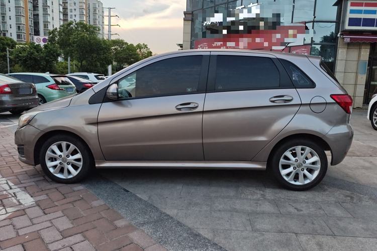 Used BAIC E Series 2012 Hatchback 1.5L Automatic Leshang Version
