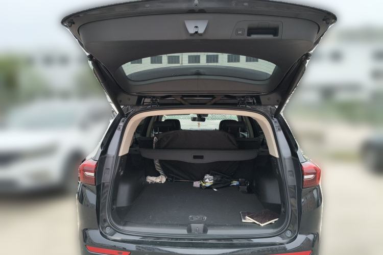 Used Buick Envision 2021 Encore Plus 652T Five-Seat All-Wheel-Drive Luxury Model
