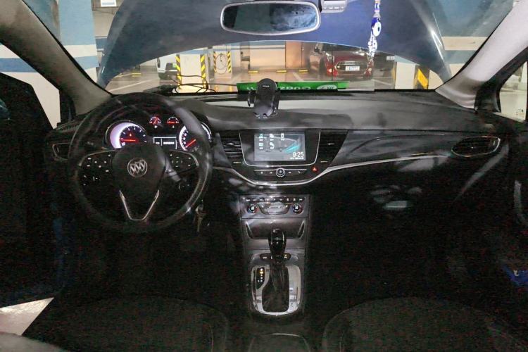 Used Buick Verano 2016 Hatchback 15S Automatic Leading Model Center Console