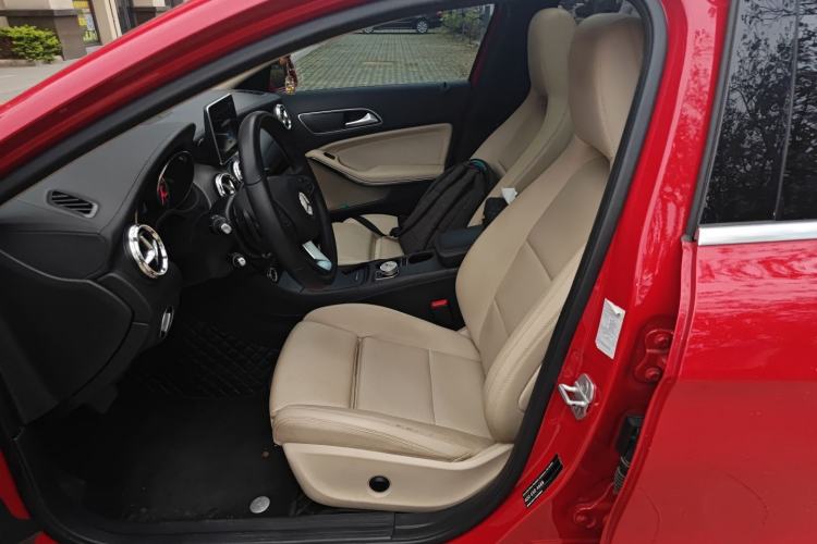 Used Mercedes-Benz GLA 2016 GLA 200 Fashion Model
