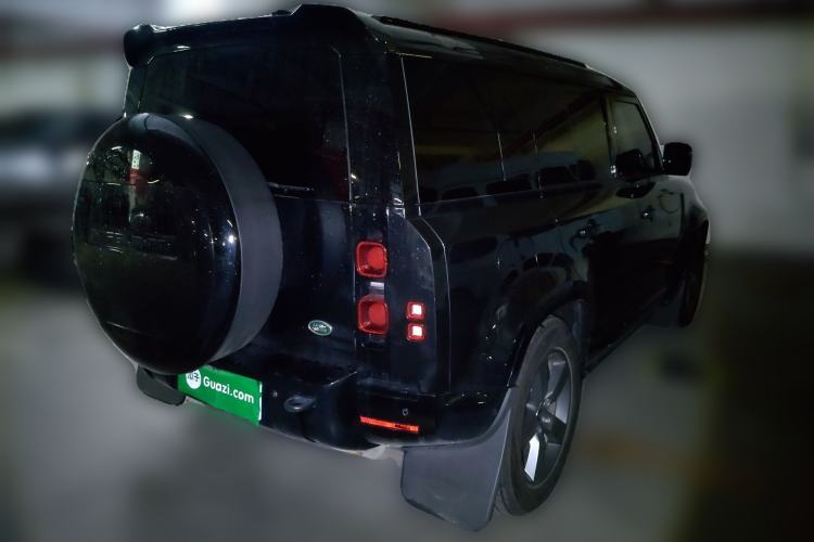 Used Land Rover Defender 2025 110 3.0T P400 X-Dynamic SE Rear Right 45 Deg