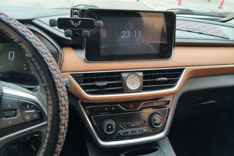 Used Wuling Hongguang S3 2018 1.5L Manual Luxury Model China V Standard