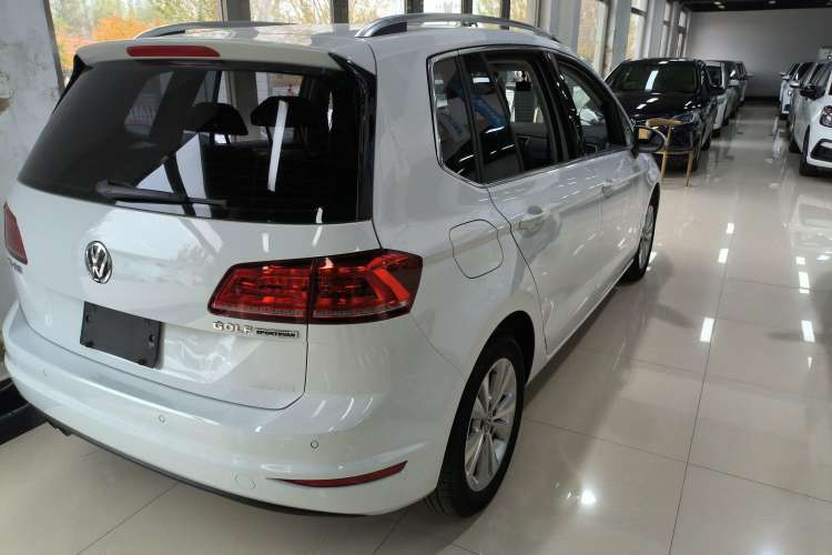 Used Volkswagen Golf Sportsvan 2018 230TSI Automatic Trend Edition