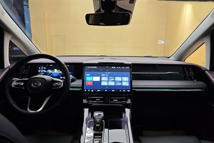 Used GAC Trumpchi M8 2024 Master Series 400T Ultimate Edition Interior 10