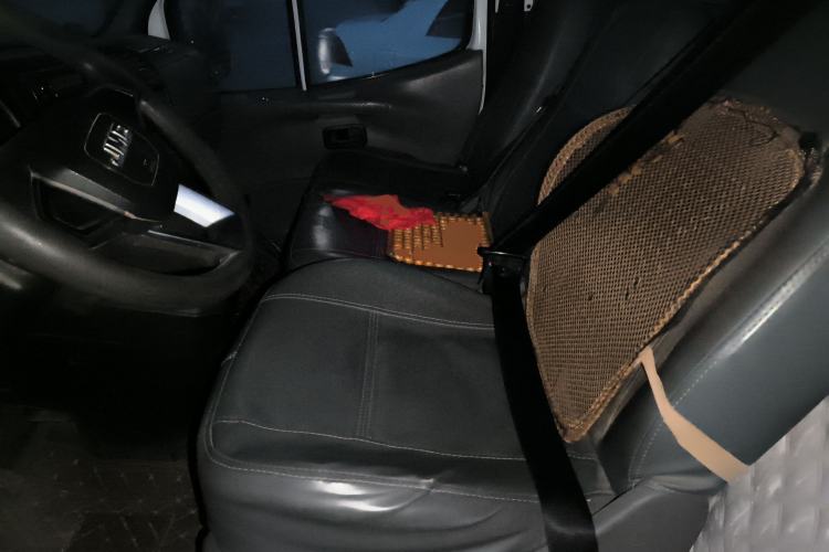 Used JMC Transit 2017 2.8T Commercial Version Short Wheelbase Mid-Roof 6/7/8-Seater JX493