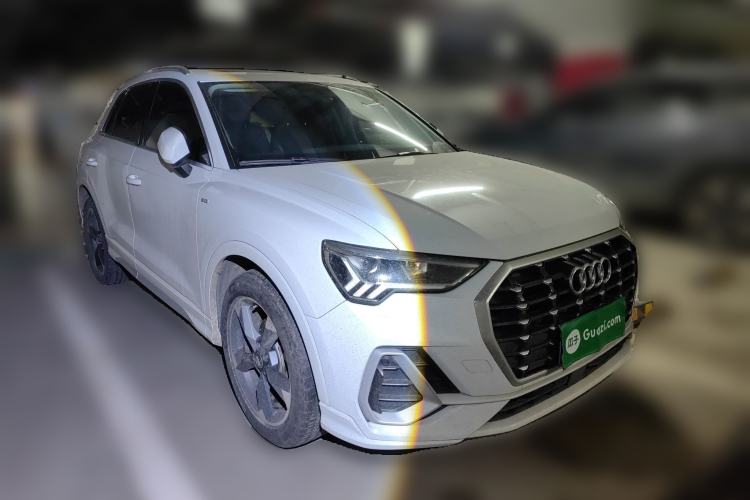 Used Audi Q3 2020 35 TFSI Fashion Dynamic Model
