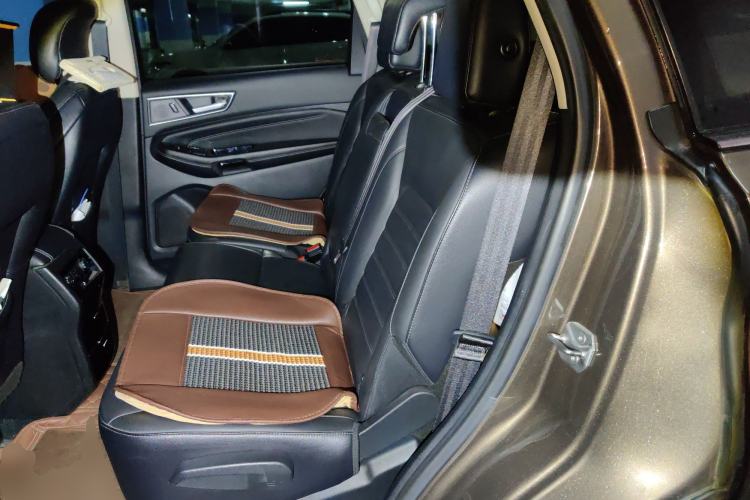 Used Ford Edge 2016 EcoBoost 245 Two-Wheel-Drive Titanium 7-Seater