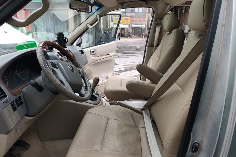 Used Jinbei Grace 2010 2.7L 3rd Generation Yu Ling Luxury Version Long Wheelbase 9-Seater Equipped with 2TR Engine
