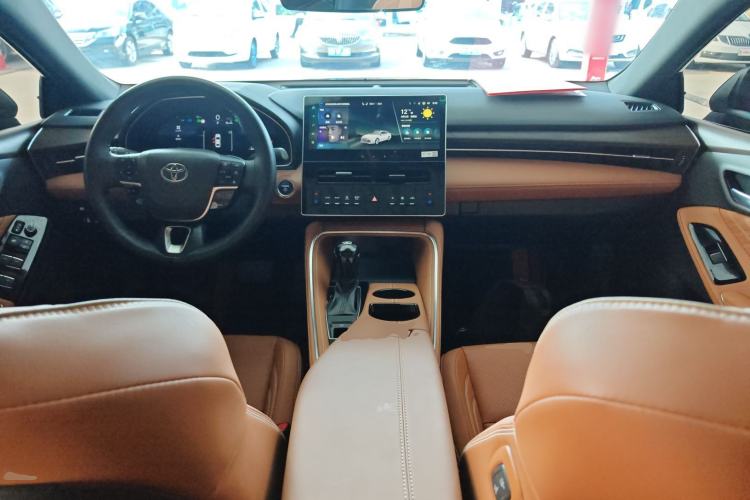 Used Toyota Avalon 2024 Dual-Motor 2.0L Luxury Edition