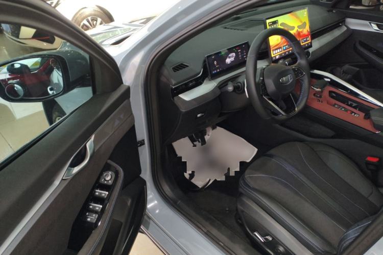 Used Geely Auto Preface 2025 Dongfang Yao 2.0TD Lanxing Edition
