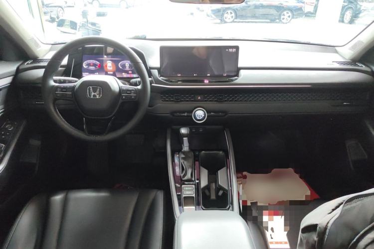 Used Honda Accord 2024 260TURBO Luxury Edition Center Console