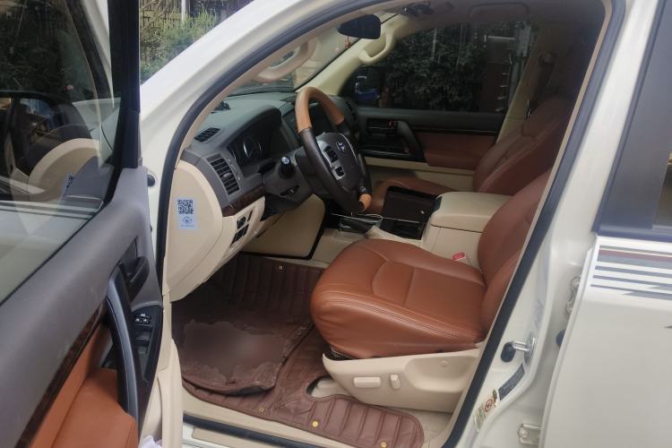 Used Toyota Land Cruiser 2014 4.0L Automatic Parallel Import Version 5 Seats
