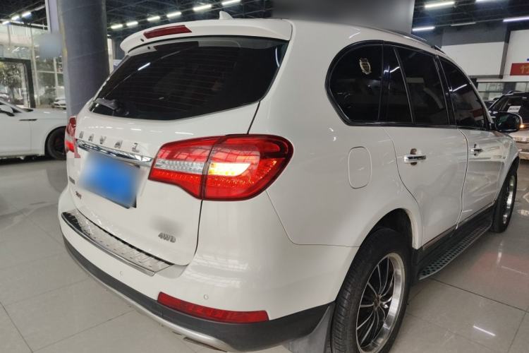Used Haval H8 2015 2.0T Four-Wheel Drive Standard Version
