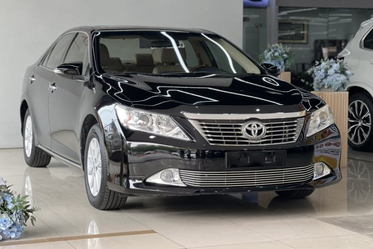 Used Toyota Camry 2013 2.0G Comfort Edition
