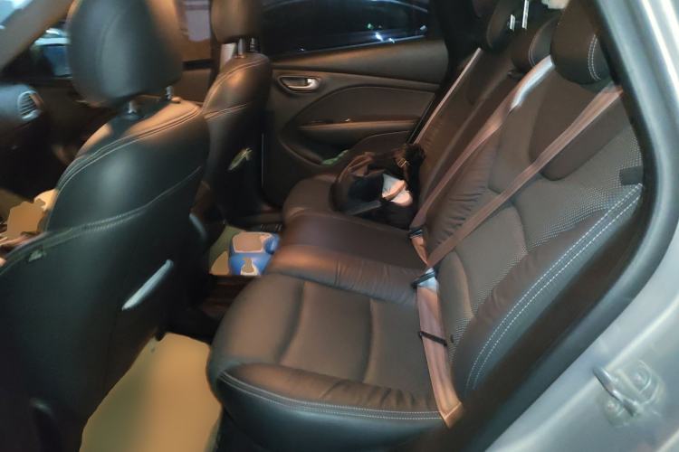 Used Fiat Viaggio 2012 1.4T Automatic Jingxiang Edition Left Rear Seat