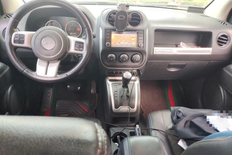 Used Jeep Compass 2014 Revised Version 2.4L Four-Wheel Drive Comfort Edition
