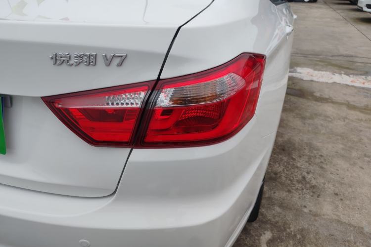 Used CHANGAN Alsvin V7 2016 1.6L Manual LeShang Model China V Standard Right Rear Taillight