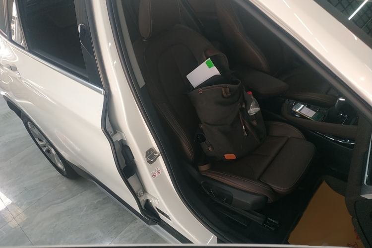 Used BMW X1 New Energy 2019 xDrive25Le Mileage Upgrade Version Right Front Seat