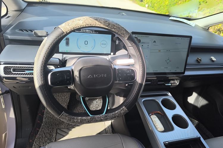 Used AION Y 2023 Plus 510 Smart Edition