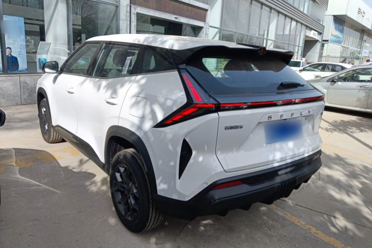 Used Geely Auto Emgrand X7 Sport 2026 Model 1.5TD Joyful Exterior 2