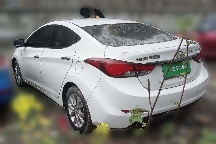 Used Hyundai Elantra (5th Generation / Langdong) 2016 1.6L Manual Luxury Model

