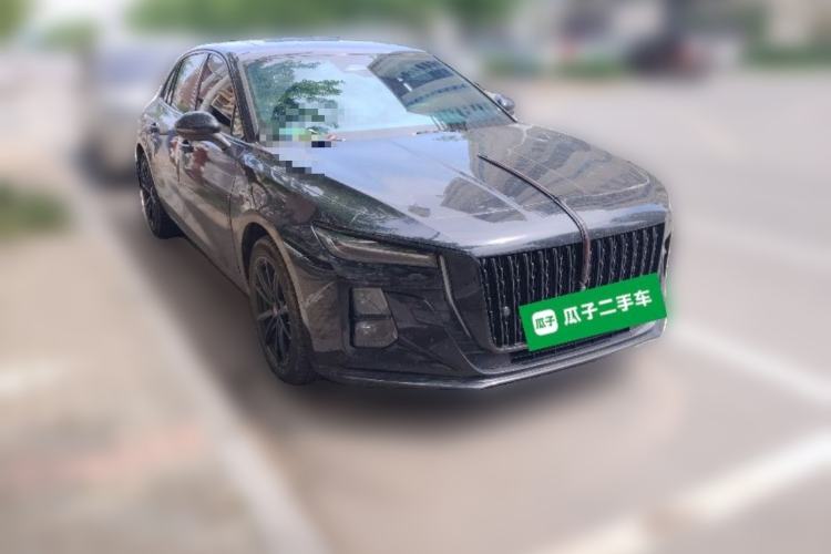 Used Hongqi H5 2025 2.0T Automatic Xuan Ying Edition Front Right 45 Deg