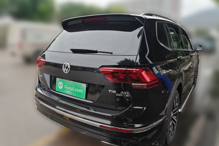 Used Volkswagen Tiguan L 2019 Restyled 330TSI Automatic Two-Wheel Drive R-Line Flagship Version China VI Standard
