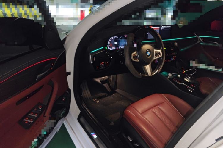 Used BMW 5 Series 2022 Restyled 530Li Leading Edition M Sport Package
