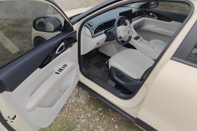 Used Geely Galaxy Geome 2025 UP 410km Exploration Edition Driver Seat