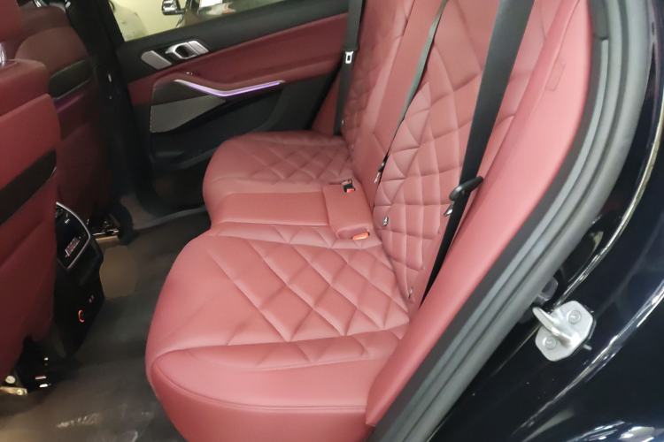 Used BMW X5 2022 Restyled xDrive 40Li M Sport Package
