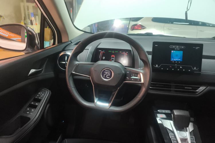 Used BYD Yuan New Energy 2019 EV535 Smart Connect Trendsetting Model