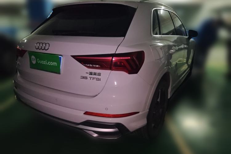 Used Audi Q3 2021 35 TFSI Fashion Dynamic Model
