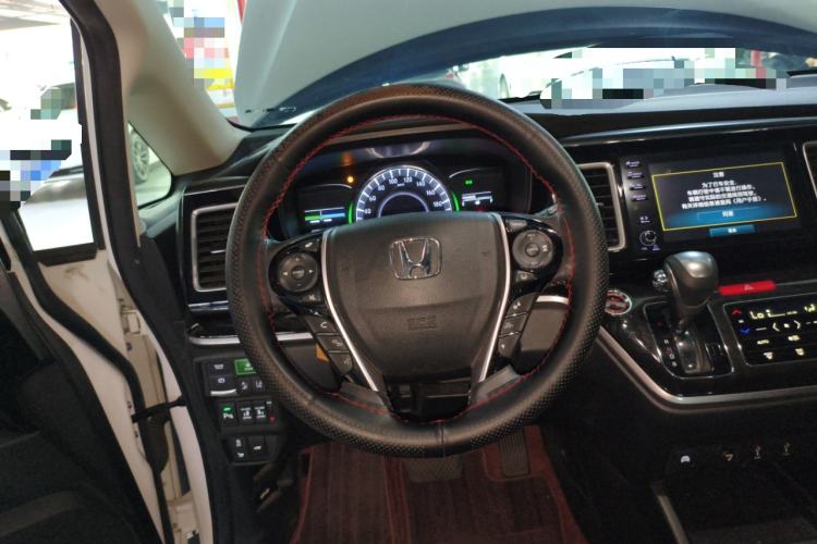 Used Honda Elysion 2019 2.0L Hybrid Luxury Edition Steering Wheel
