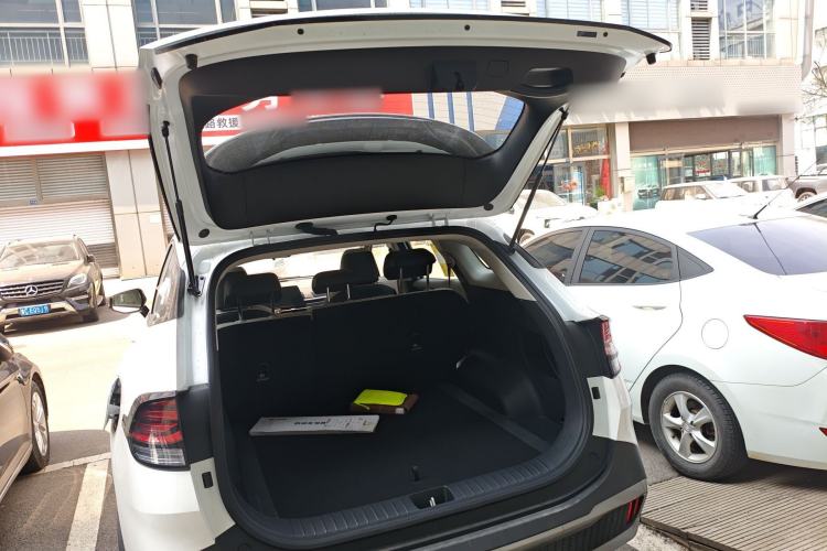 Used Kia Sportage (Chinese Domestic Model) 2025 1.5T Two-Wheel Drive Prestige Edition
