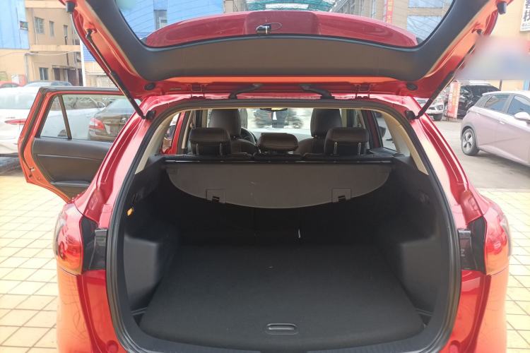 Used Mazda CX-5 2015 2.0L Automatic Two-Wheel Drive Urban Version Trunk