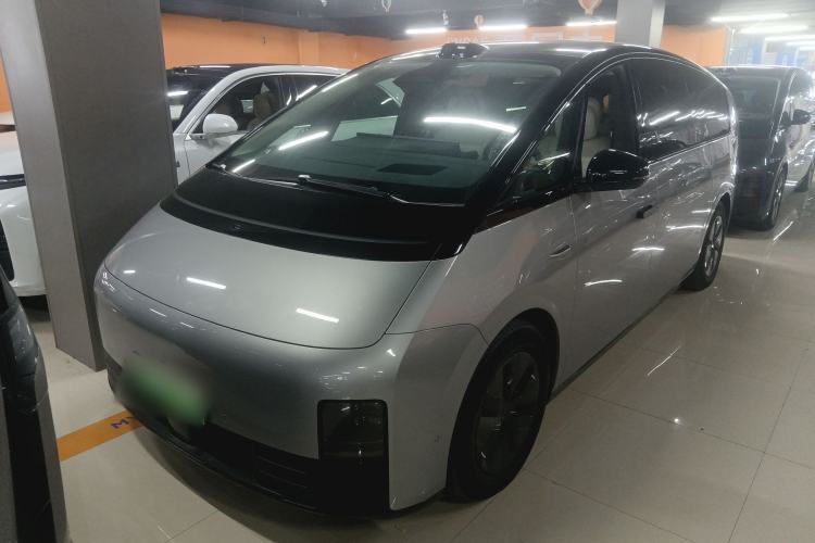 Used Li Auto MEGA 2024 Ultra Model
