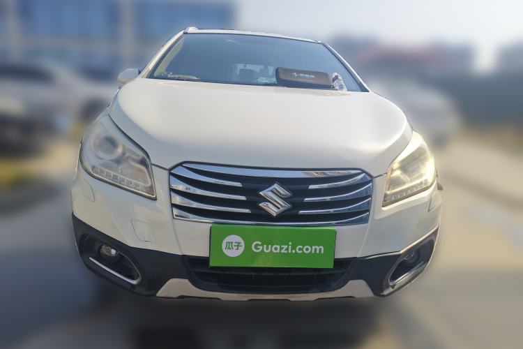 Used Suzuki S-Cross 2015 1.6L Manual Two-Wheel Drive Elite Model
