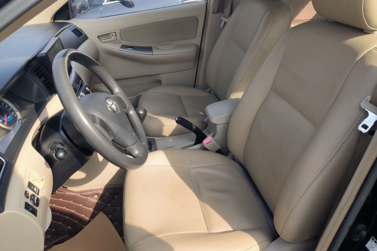 Used Toyota Corolla EX 2013 1.6L Manual Excellence Edition
