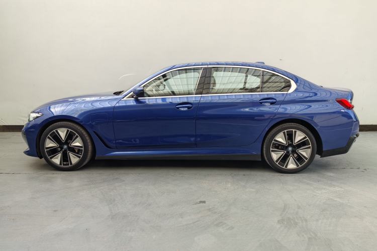 Used BMW i3 2022 eDrive 35 L