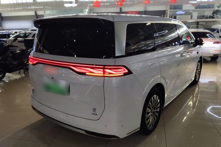 Used BYD Xia 2025 DM-i 1.5T 180km Beyond Edition
