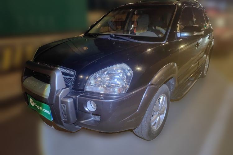 Used Hyundai Tucson 2009 2.0L Automatic Two-Wheel Drive with Sunroof