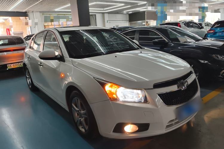 Used Chevrolet Cruze 2013 Hatchback 1.6L Manual Luxury Model