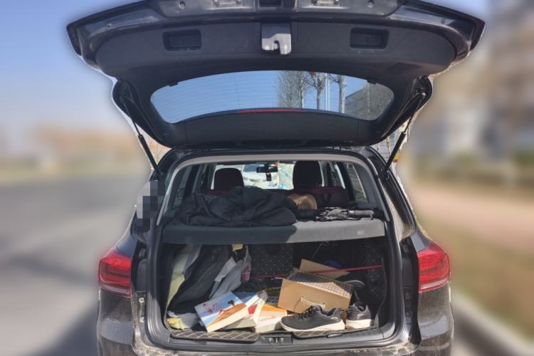 Used Volkswagen Tiguan 2015 1.8TSI Automatic All-Wheel-Drive Luxury Model Trunk