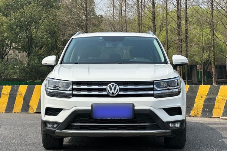 Used Volkswagen Tharu 2020 330TSI All-Wheel-Drive Luxury Edition China VI Standard
