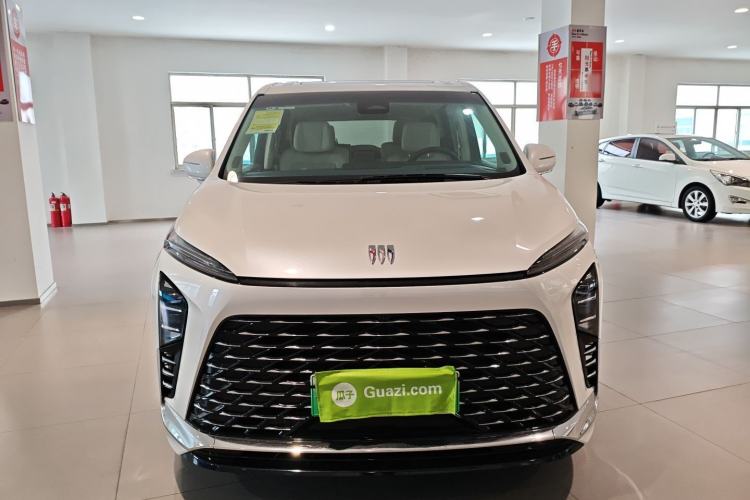 Used Buick GL8 New Energy 2024 Lu Zun Luxury Edition 7-Seater
