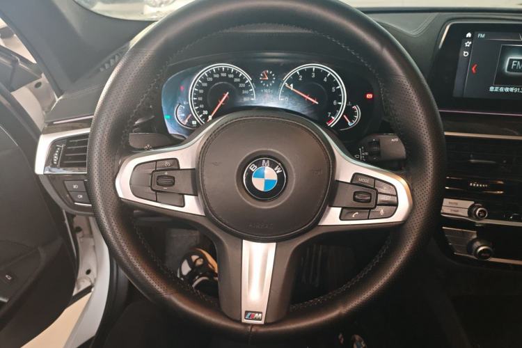 Used BMW 5 Series 2018 525Li M Sport Package
